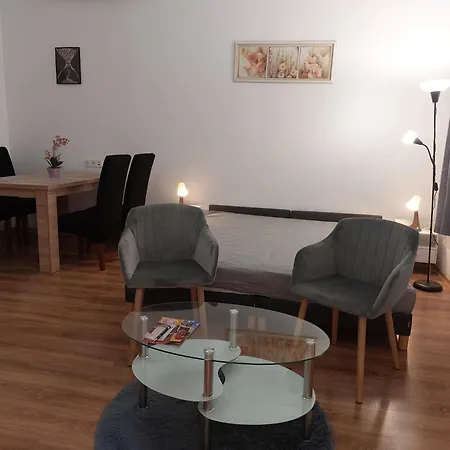 Apartment Kincstar